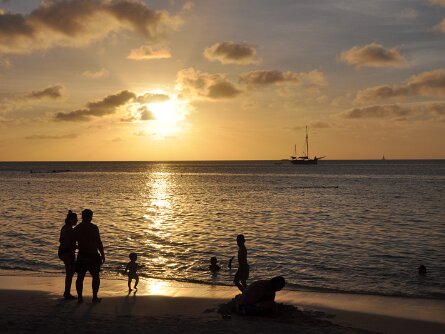 Sunset & Moonlight Sunset & Moonlight Photos (17-19 June 2010)