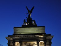 DSC_3211 Wellington Arch London, UK (24-28 Dec)