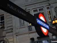 DSC_0785 London Underground - Picadilly Circus -- 29 November 2013