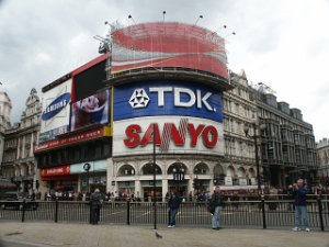 Picadilly Circus & Leicester Square 2003