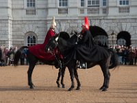 DSC_5619 Changing of the horse guard (London, UK) -- 27 November 2014