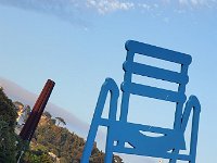 2023-05-24 20.14.49 La chaise bleue de SAB -- Nice - 24-May-23