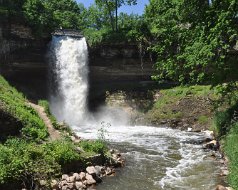 2011-06-04 Minnehaha Park