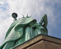 2009-03-28-Statue-of-Liberty